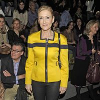 Cristina Cifuentes en el desfile de Francis Montesinos en Madrid Fashion Week otoño/invierno 2014/2015