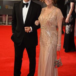 Tom Hanks y Rita Wilson en la alfombra roja de los BAFTA 2014