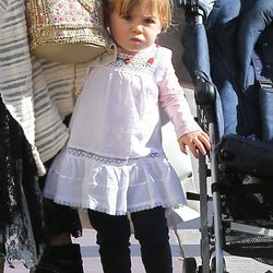 India Rose Hemsworth de compras con su madre