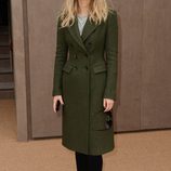 Suki Waterhouse en el desfile de Burberry en la Londres Fashion Week 2014