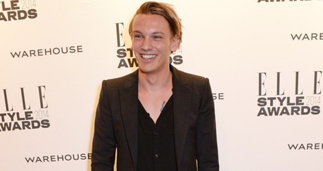 Jamie Campbell Bower en los Elle Style Awards 2014