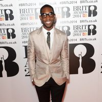 Tinie Tempah en los Brit Awards 2014