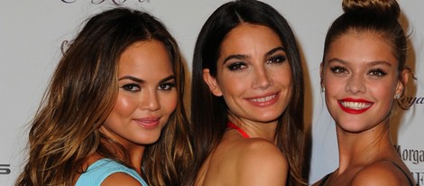 Chrissy Teigen, Lily Aldridge y Nina Agdal en el evento de presentación de la portada del número 50 de Sports Illustrated Swimsuit