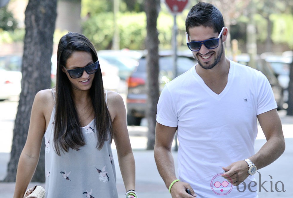 Isco Alarcón y Victoria Calderón buscando piso en Madrid