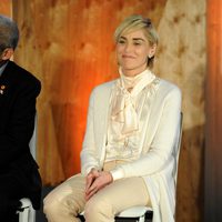 Sharon Stone en un acto organizado por la Fundación Lourdes en Los Angeles para conocer al Dalai Lama