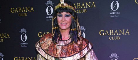 Elisabeth Reyes celebra el Carnaval 2014