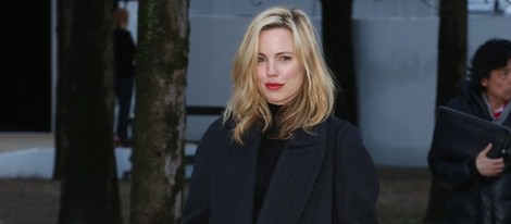 Melissa George en el desfile de Nina Ricci en Paris Fashion Week 2014