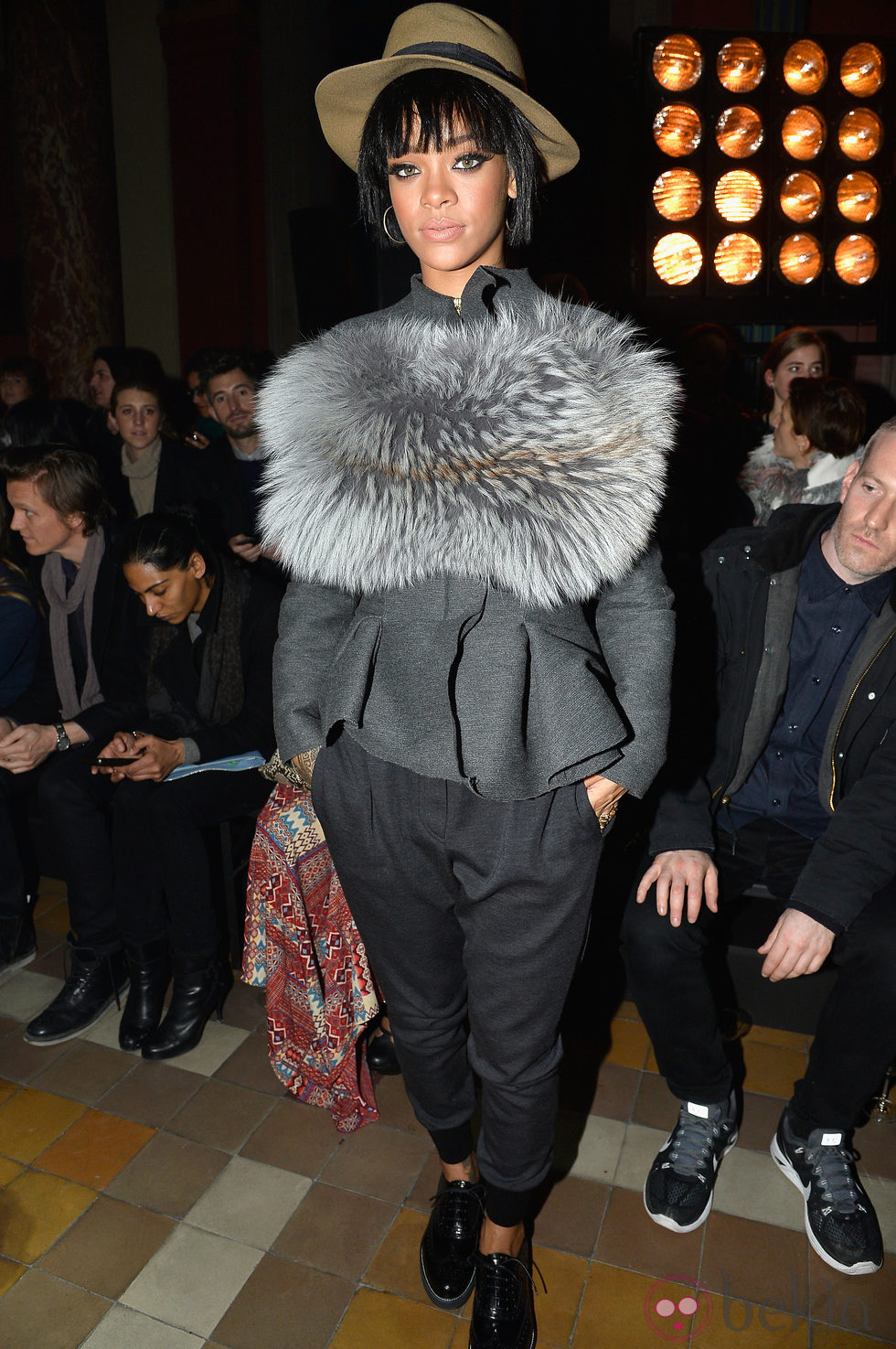 Rihanna en el desfile de Lanvin en la Paris Fashion Week 2014