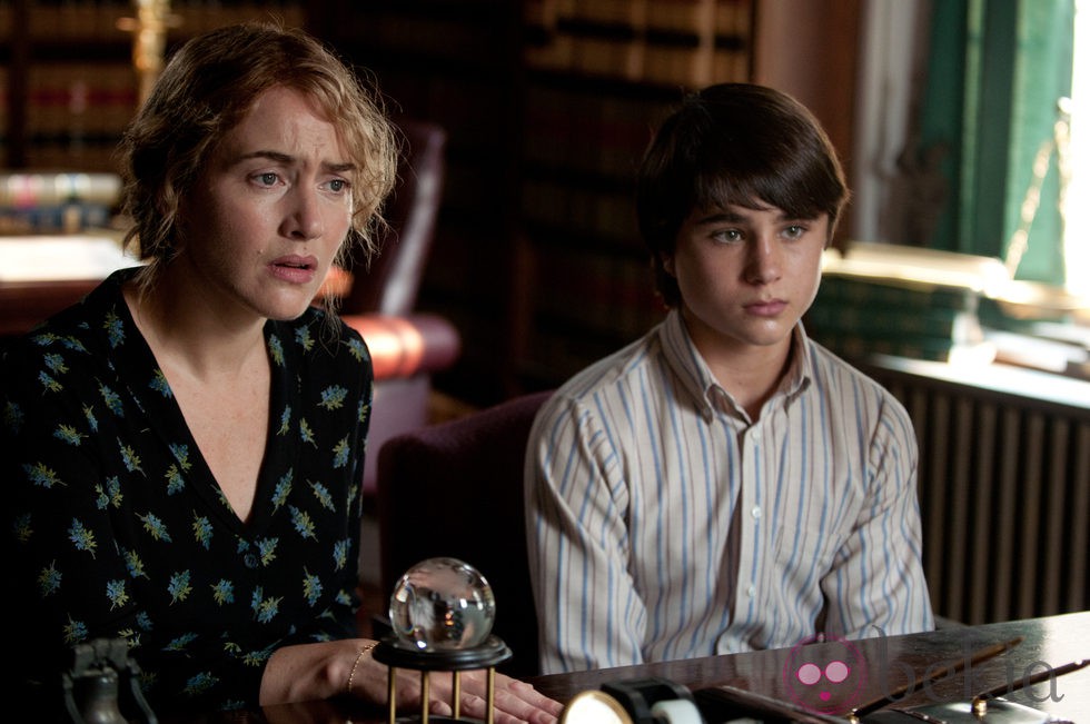 Kate Winslet y Gattlin Griffith en 'Una vida en tres días'