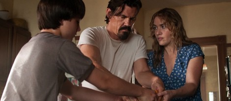 Kate Winslet, Josh Brolin y Gattlin Griffith en 'Una vida en tres días'