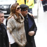 Alejandro Sanz y Raquel Perera en la capilla ardiente de Paco de Lucía