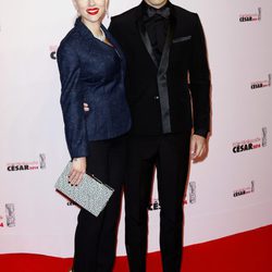 Scarlett Johansson y Romain Dauriac en los Premios César 2014