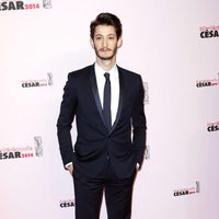 Pierre Niney en los Premios César 2014