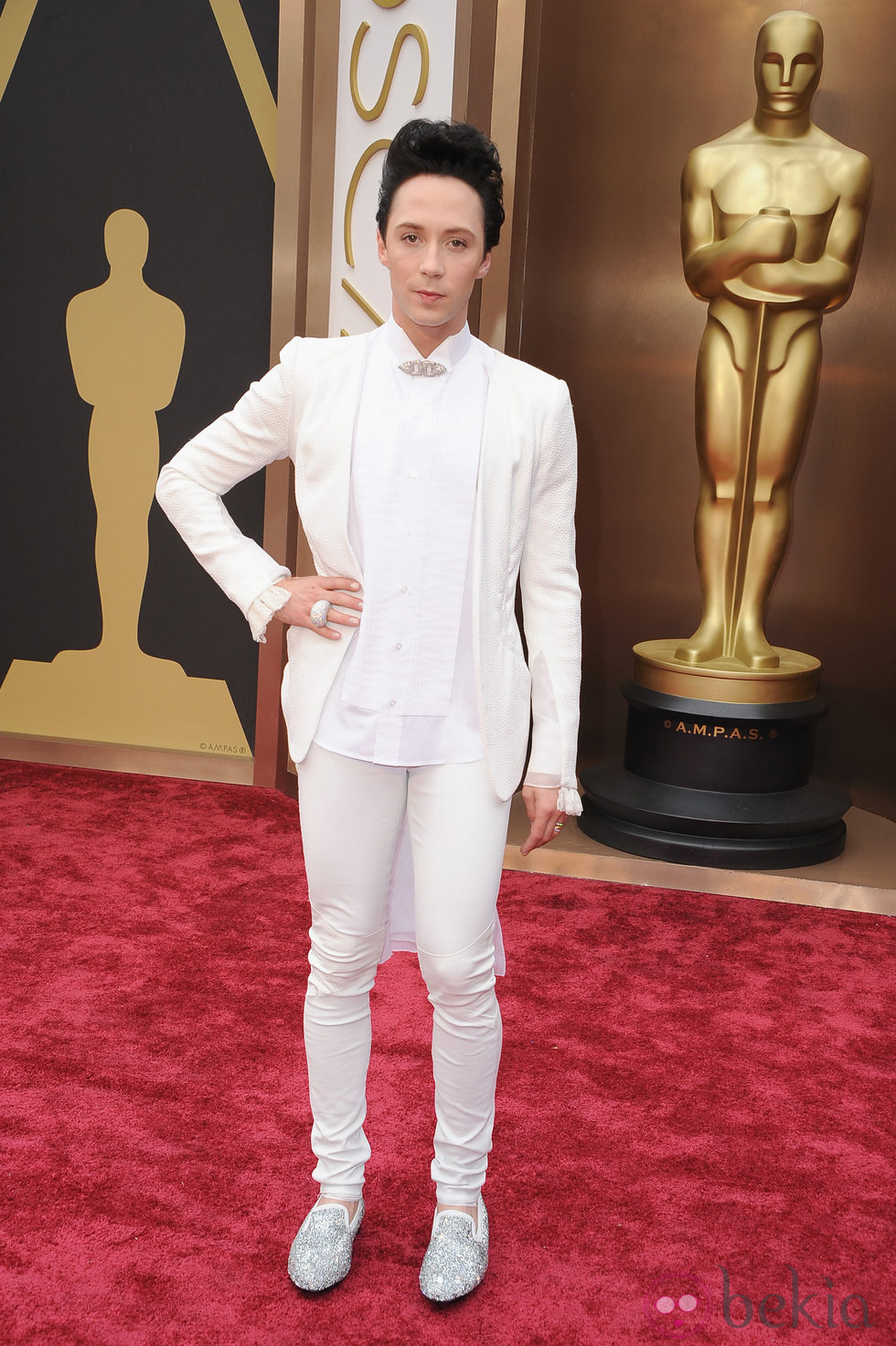 Johnny Weir en la alfombra roja de los Oscar 2014