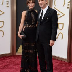 Alfonso Cuarón en la alfombra roja de los Oscar 2014