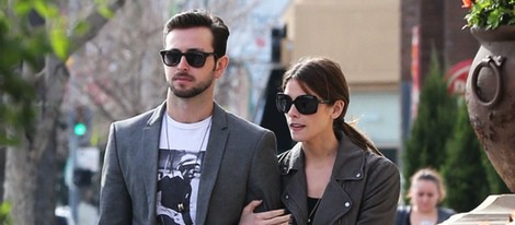 Ashley Greene de paseo con su novio Paul Khoury