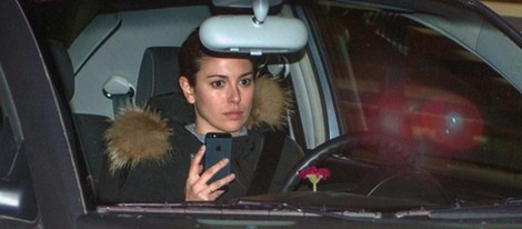 Blanca Suárez llegando en su coche a casa de Dani Martín