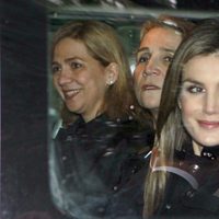 La Princesa Letizia y las Infantas Elena y Cristina en el funeral en memoria del Rey Pablo de Grecia