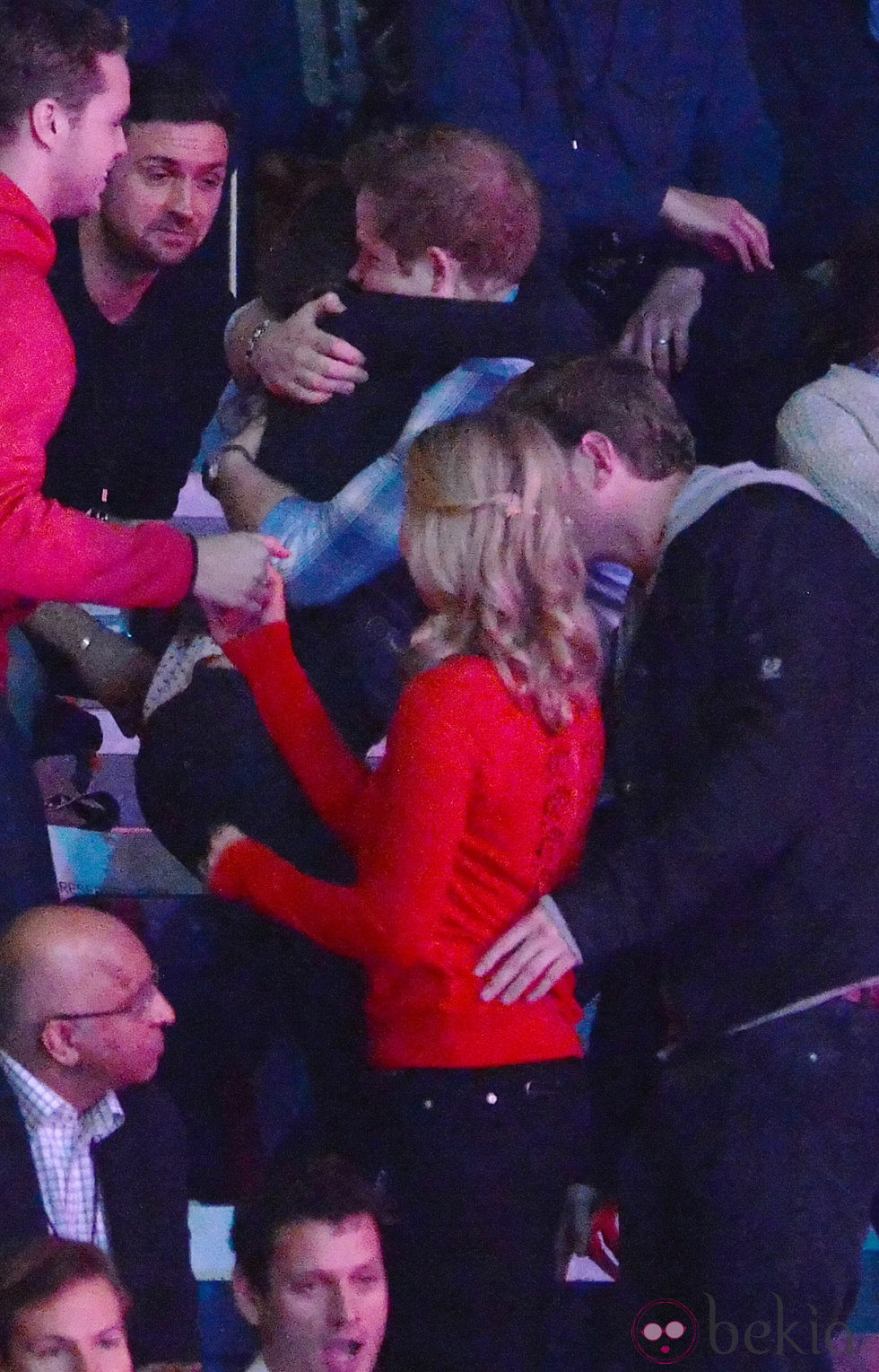 El Príncipe Harry y Cressida Bonas, besos y arrumacos durante el acto benéfico WE Day UK youth