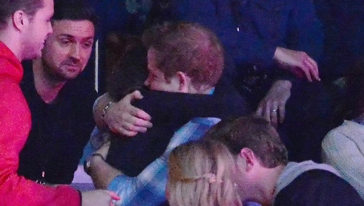 El Príncipe Harry y Cressida Bonas, besos y arrumacos durante el acto benéfico WE Day UK youth