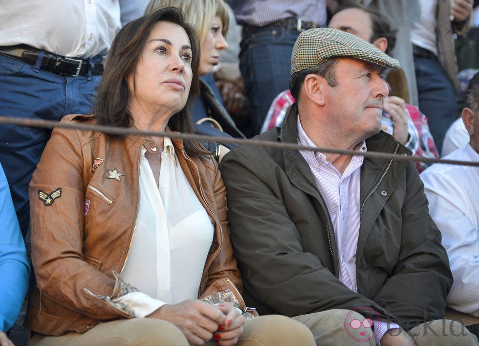 Carmen Martínez Bordiú en la primera corrida de toros de la Feria de Olivenza 2014