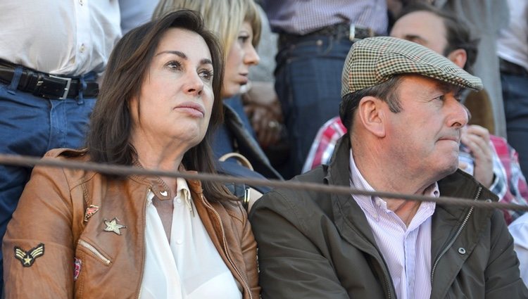 Carmen Martínez Bordiú en la primera corrida de toros de la Feria de Olivenza 2014