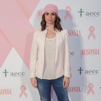 Elena Furiase en la campaña de lucha contra el cáncer de mama 2014