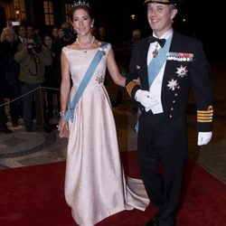 Federico y Mary de Dinamarca en la cena en honor al presidente de Turquía