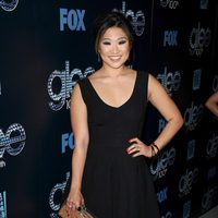 Jenna Ushkowitz en la fiesta del episodio 100 de 'Glee'