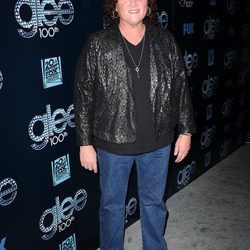 Dot Marie Jones en la fiesta del episodio 100 de 'Glee'