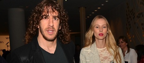 Carles Puyol y Vanesa Lorenzo en la presentación del disco de Shakira