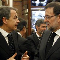 José Luis Rodríguez Zapatero y Mariano Rajoy en la capilla ardiente de Adolfo Suárez