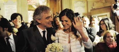 Andrea Bocelli y su mujer Veronica Berti recién casados