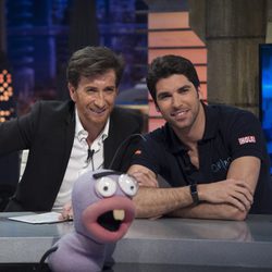 Cayetano Rivera con Pablo Motos en 'El hormiguero'