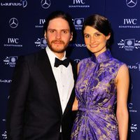 Daniel Brühl y Felicitas Rombold en los Premios Laureus 2014