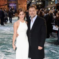 Emma Watson y Russell Crowe en el estreno de 'Noé' en Londres 