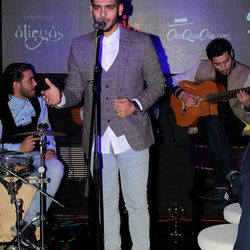 Manuel Cortés ofreciendo su primer concierto en acústico en Madrid