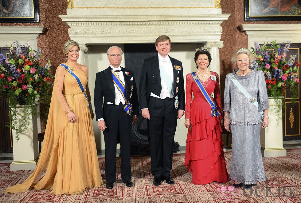 Los reyes de Suecia y los de Holanda celebran una cena en Amsterdam