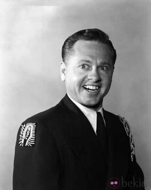 Mickey Rooney en una foto promocional