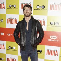 Alfonso Bassave en el estreno de 'Anochece en La India'