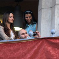 Kiko Rivera hace fotos a su hijo Francisco y a Anabel Pantoja en la Semana Santa de Sevilla