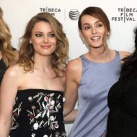 Gillian Jacobs, Leighton Meester y Gabourey Sidibe en la presentación de 'Life Partners' en el Festival de Tribeca 2014