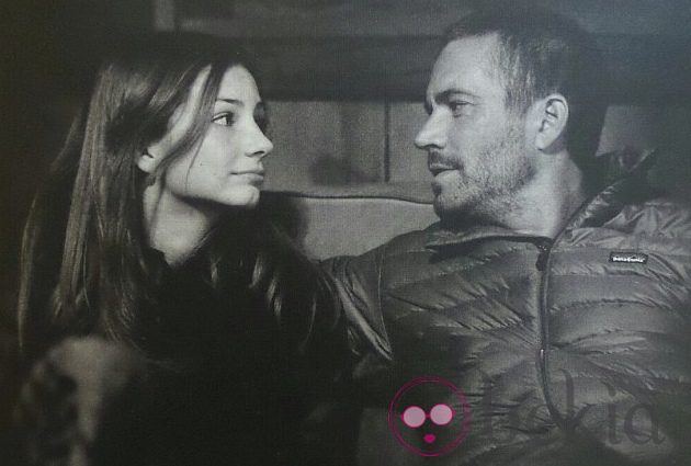 Meadow Walker y su padre Paul Walker en actitud cómplice