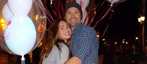 Megan Fox y Brian Austin Green en Disneyland