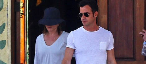 Jennifer Aniston y Justin Theroux en el rodaje de 'Cake'