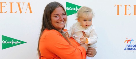 Caritina Goyanes con su hija Caritina en los Premios Telva Niños 2014