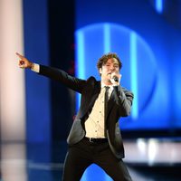 David Bisbal durante su actuación en los Billboard Latinos 2014