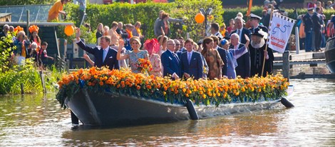 Los Reyes de Holanda junto a la Familia Real en la celebración del Día del Rey