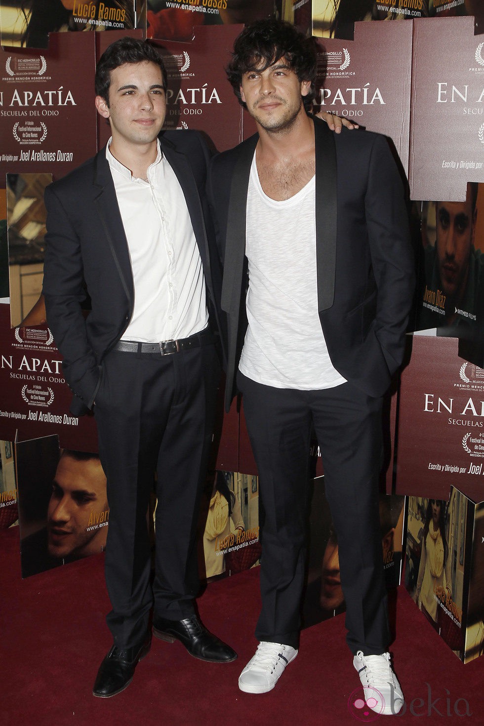 Mario Casas y Christian Casas en el estreno de 'En apatía, secuelas del odio'