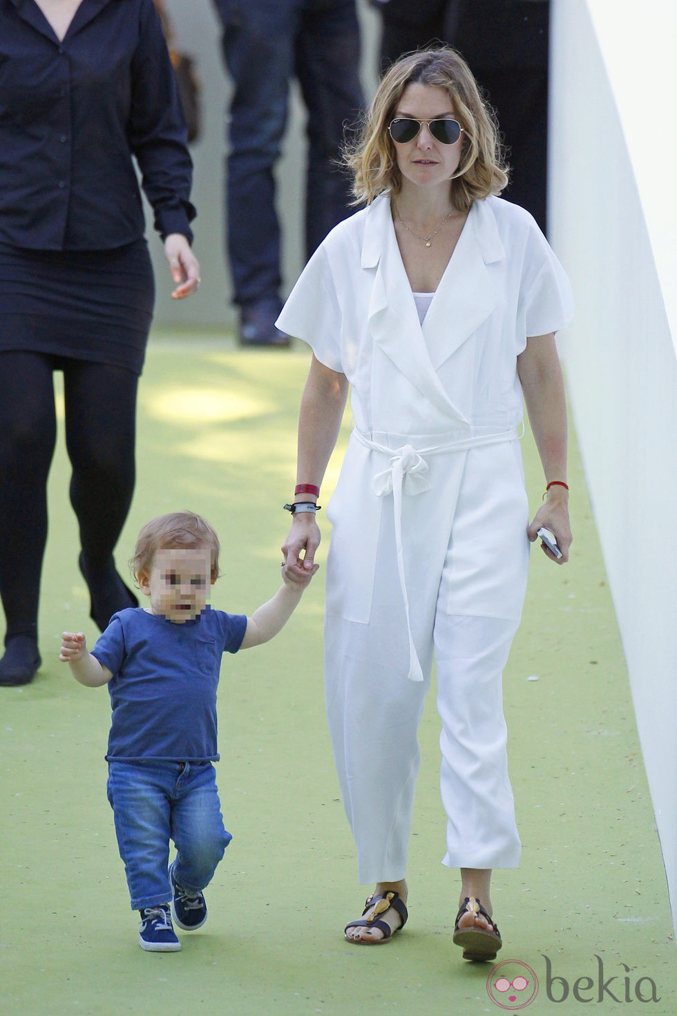 Marta Ortega con su hijo Amancio en el CSI5 de Madrid 2014